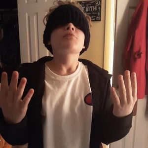 Meet your Posher, Dylan